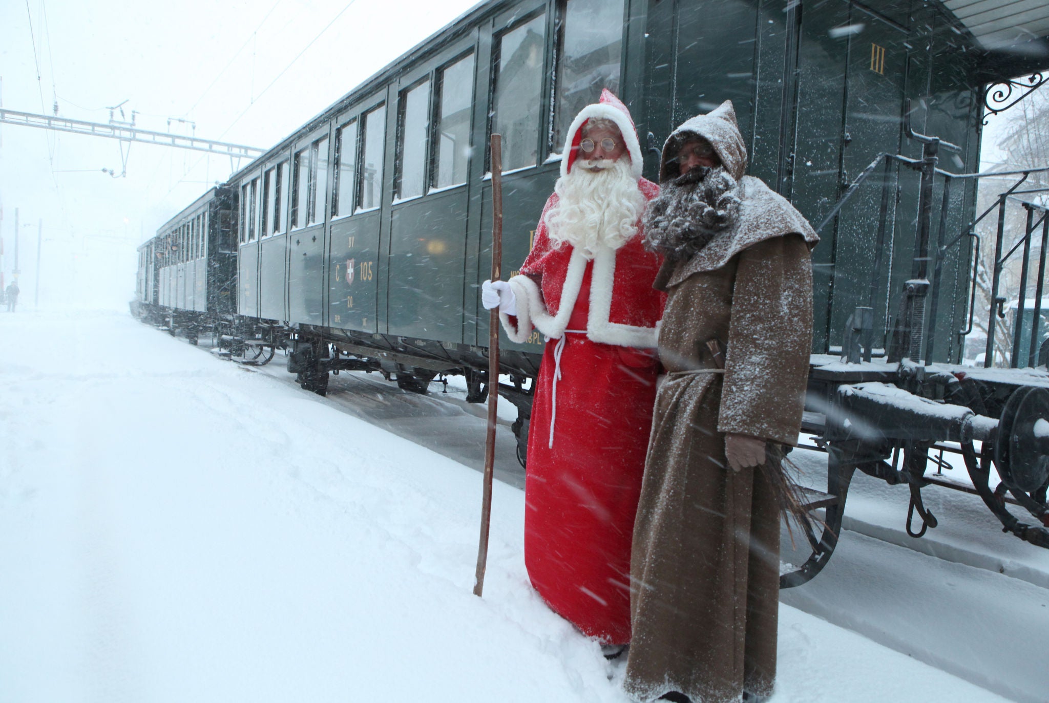 Samichlaus-Express des Dampfbahnvereins Z rcher Oberland Vereins 