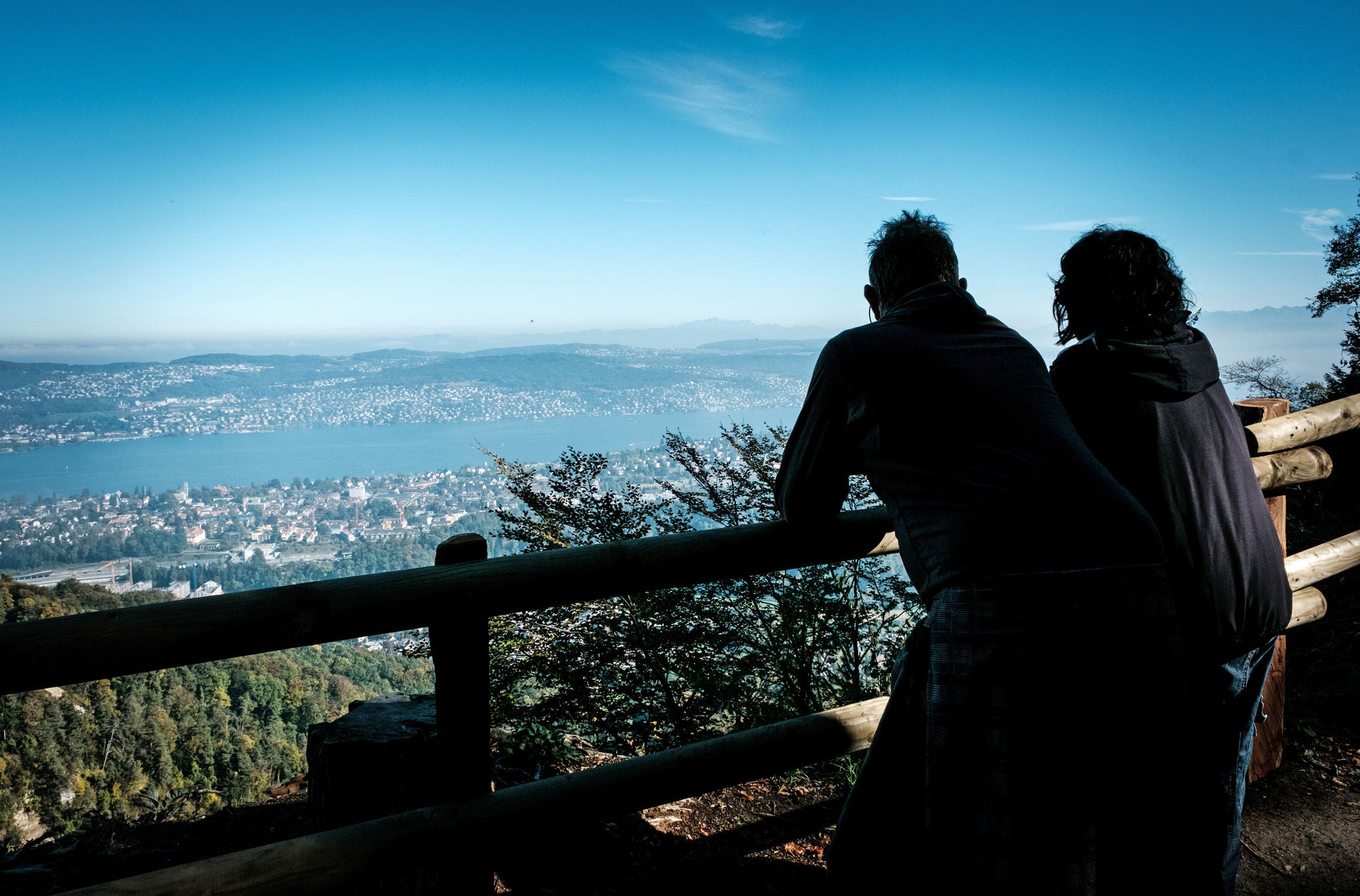 Aussicht von der Felsenegg nach der Fahrt mit der Luftseilbahn