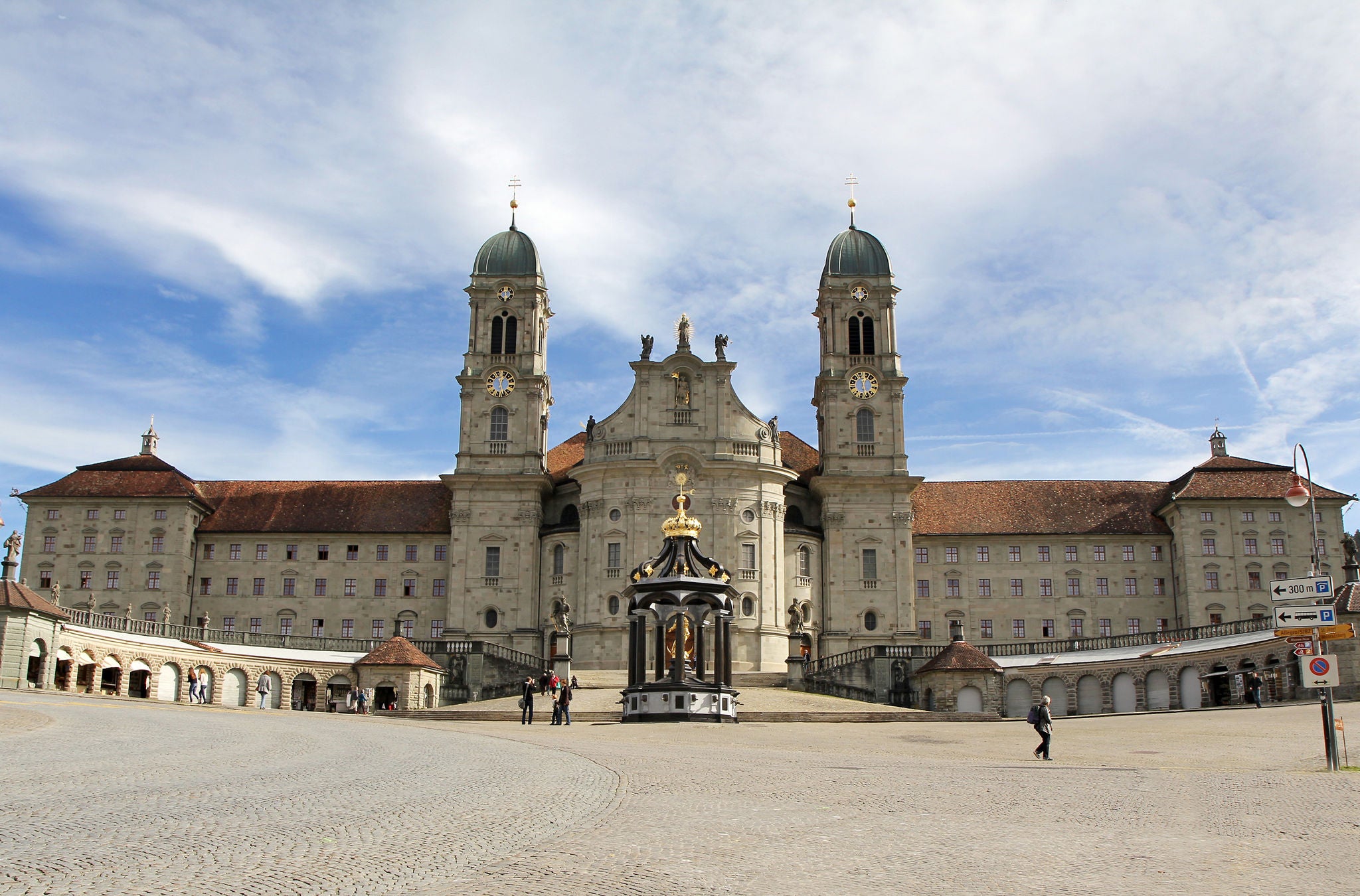 Das Kloster Einsiedeln von aussen