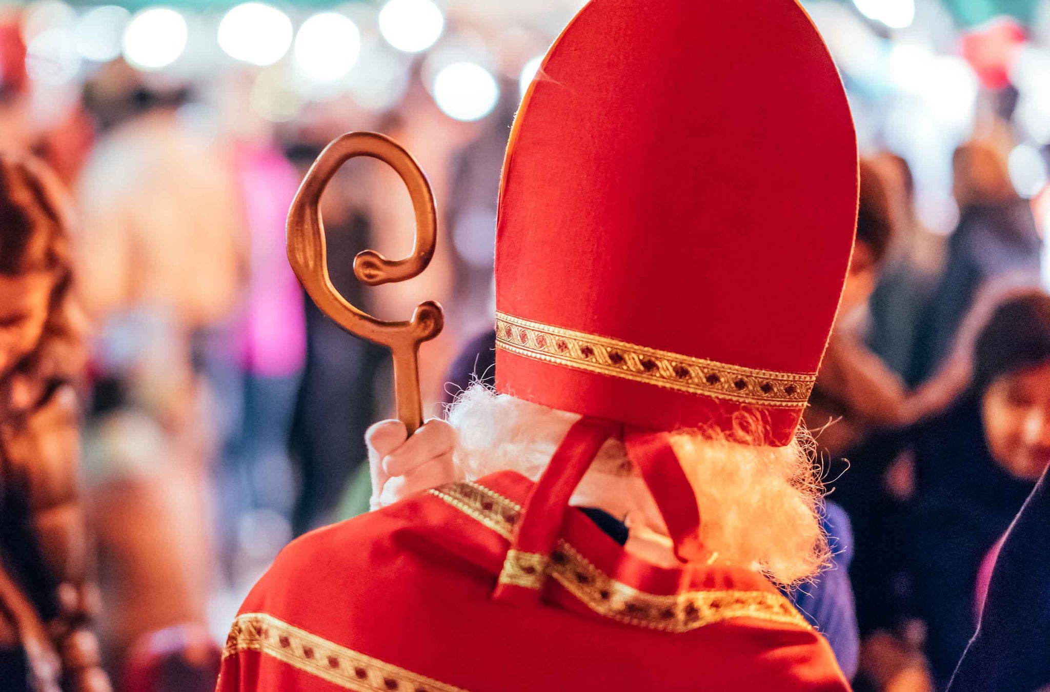 Samichlaus am Weihnachtsmarkt von Effretikon